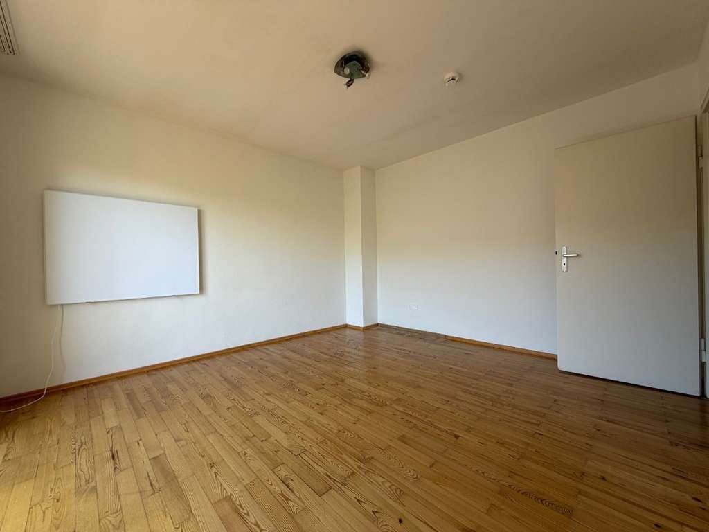Immobilie in Augsburg - Perfekte Einsteigerwohnung in Göggingen (Erbbaurecht) zu verkaufen - Bild 2