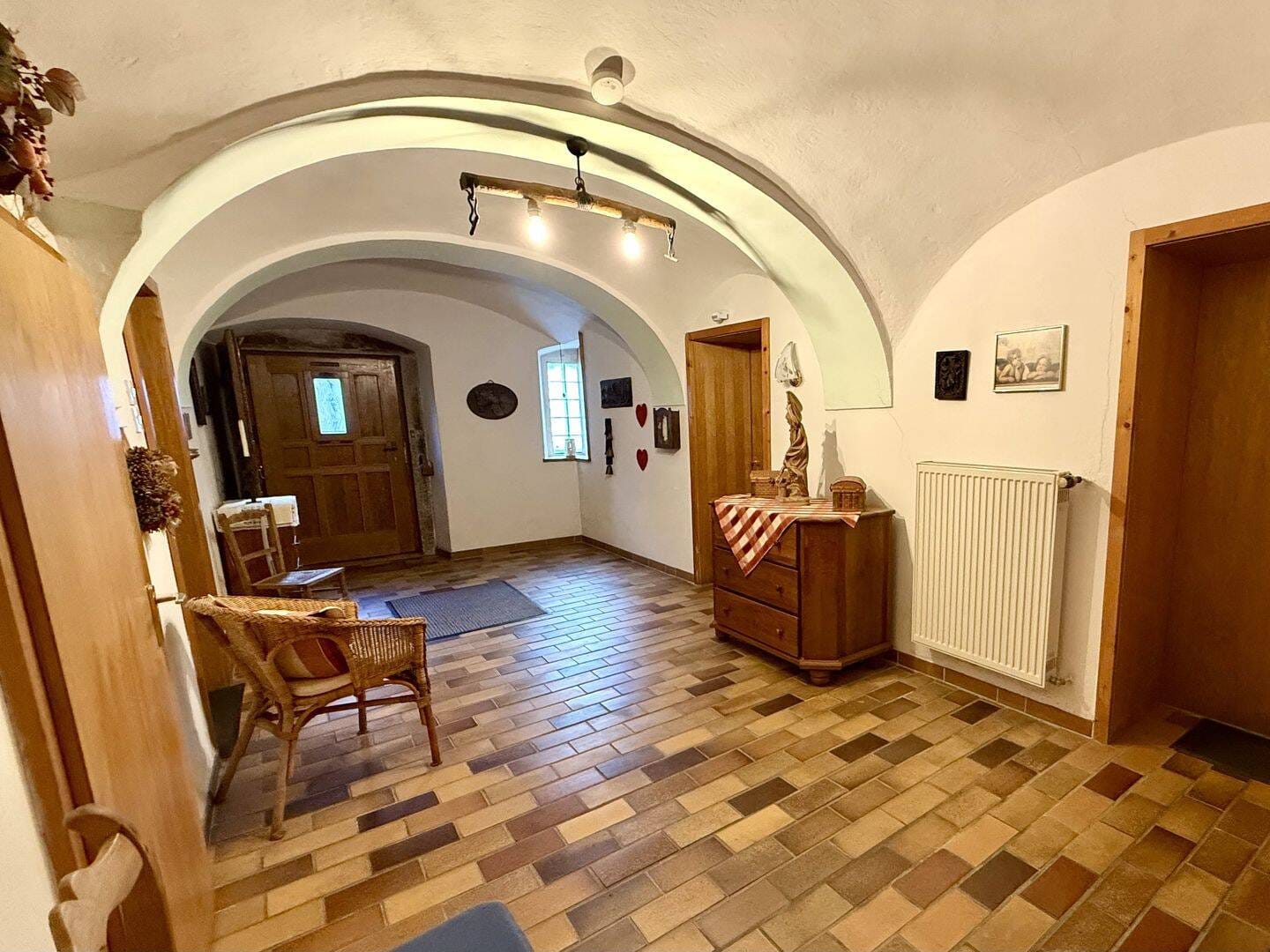Immobilie in Röhrnbach - Liebevoll saniertes Bauernhaus mit neuer Pelletheizung in einem ruhigen Dörfchen zwischen Freyung und Röhrnbach - Bild 3