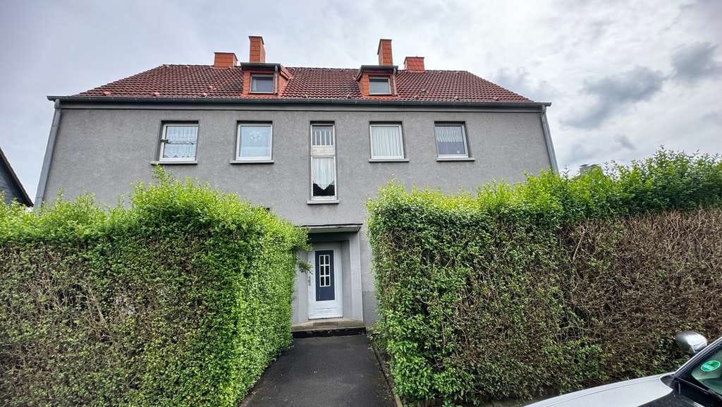 Immobilie in Recklinghausen - 10,9 -fache Nettojahresmiete...! Sechsfamilienhaus auf einem ERPACHTGRUNDSTÜCK in Recklinghausen - Bild 1