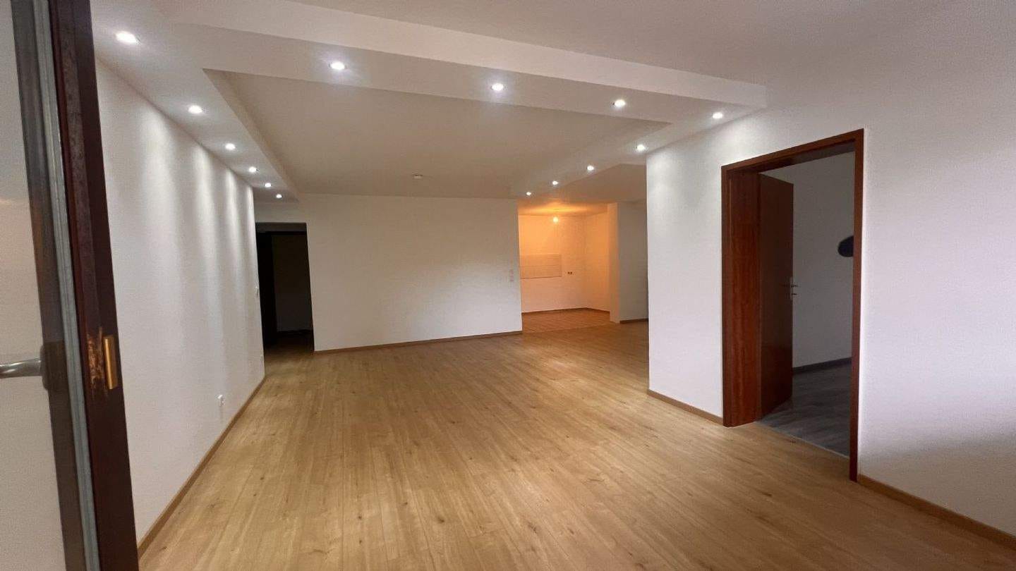 Immobilie in Hemhofen - Schöne 2-Zimmer-Wohnung in Hemhofen bei Erlangen - Großer Wohnraum mit Studiocharakter - Bild 4
