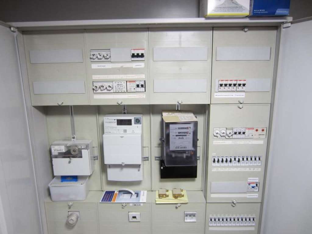 Immobilie in Loffenau - Loffenau schönes EFH Denkmalschutz, neu saniert 139qm WFL 5 Zi Hof,Scheune  - Bild 4