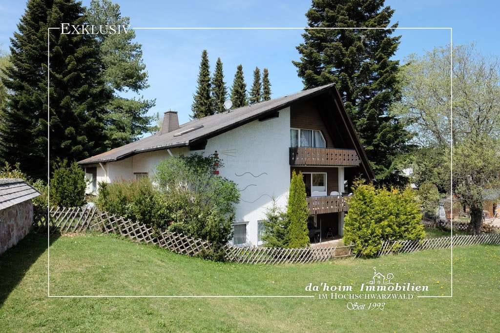 Immobilie in Feldberg - Landhaus mit Potenzial & Ferienapartment in Feldberg - Bild 0