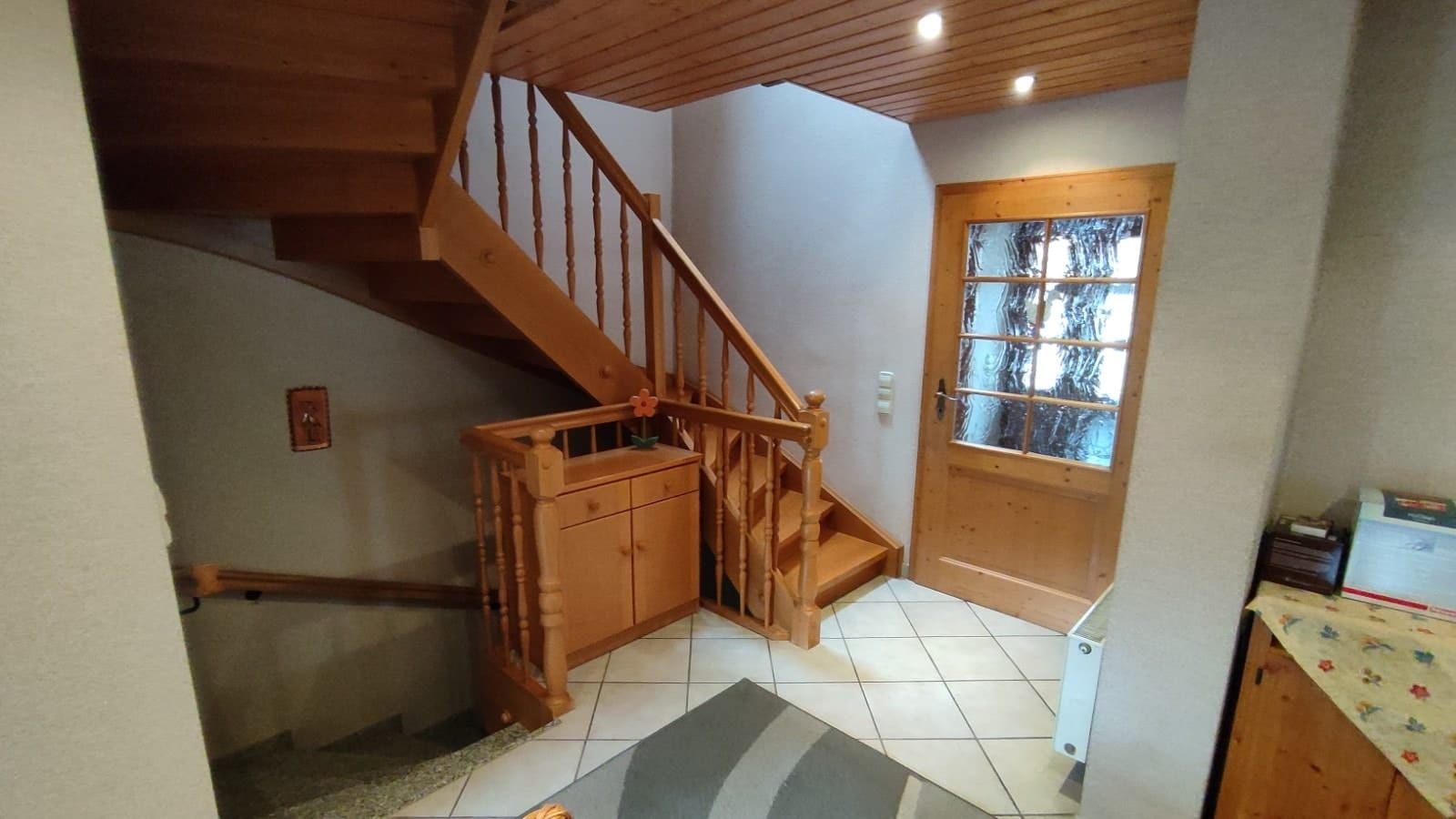 Immobilie in Mulfingen - Großes Einfamilienhaus in Eberbach in sonniger Aussichtslage - Bild 3