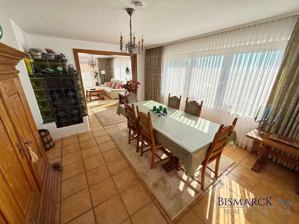 Immobilie in Halblech - Tür auf Herz rein! Wundervolles Haus mit Blick ins Tal für die ganze Familie - Bild 4