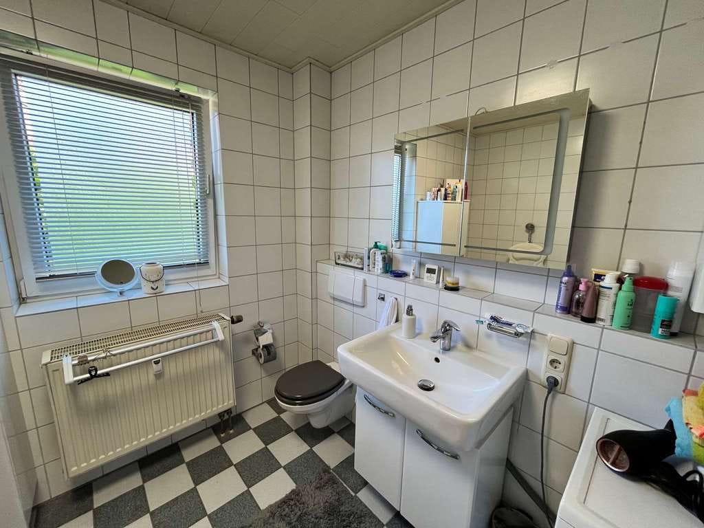 Immobilie in Eichenzell - Stilvolle Maisonette-Wohnung mit Balkon in bester Lage von Eichenzell! - Bild 3