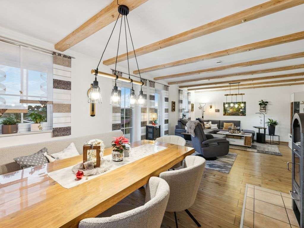 Immobilie in Burgoberbach - Gepflegtes Einfamilienhaus mit Top-Ausstattung in ruhiger Lage von Burgoberbach - Bild 2