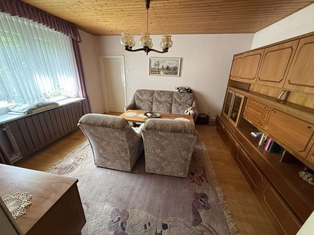 Immobilie in Herschberg - Ein-Zweiparteienhaus mit Potential - Bild 3