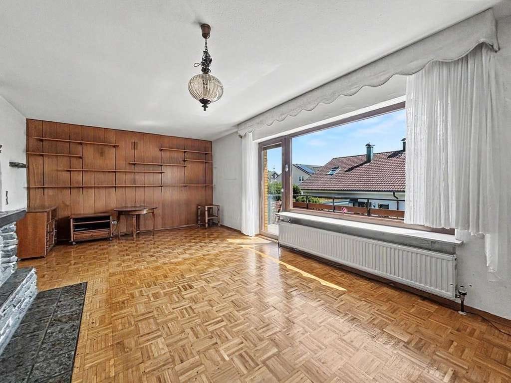 Immobilie in Altenriet - Freistehendes Haus mit Einliegerwohnung in Altenriet – ruhig gelegen &amp; vielseitig - Bild 3