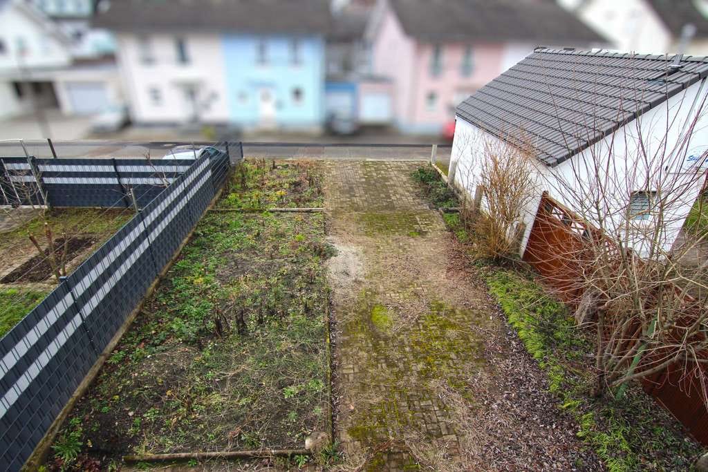 Immobilie in Achern - Wohnen an der Acher – Sanierungsobjekt mit Ausbaureserve in zentraler Lage von Achern - Bild 2