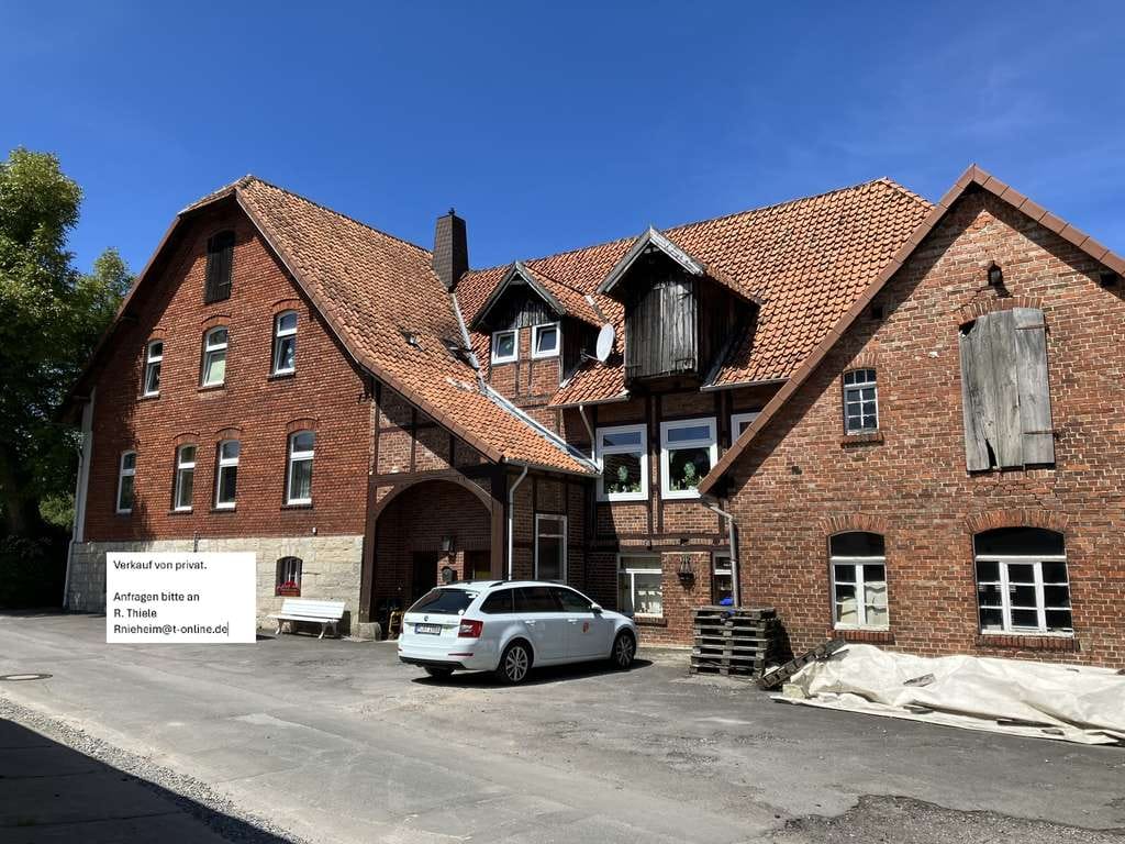 Immobilie in Nieheim - Wohnhaus mit 4 Whg und Holzwerkstatt (Drechslerei) - Bild 0