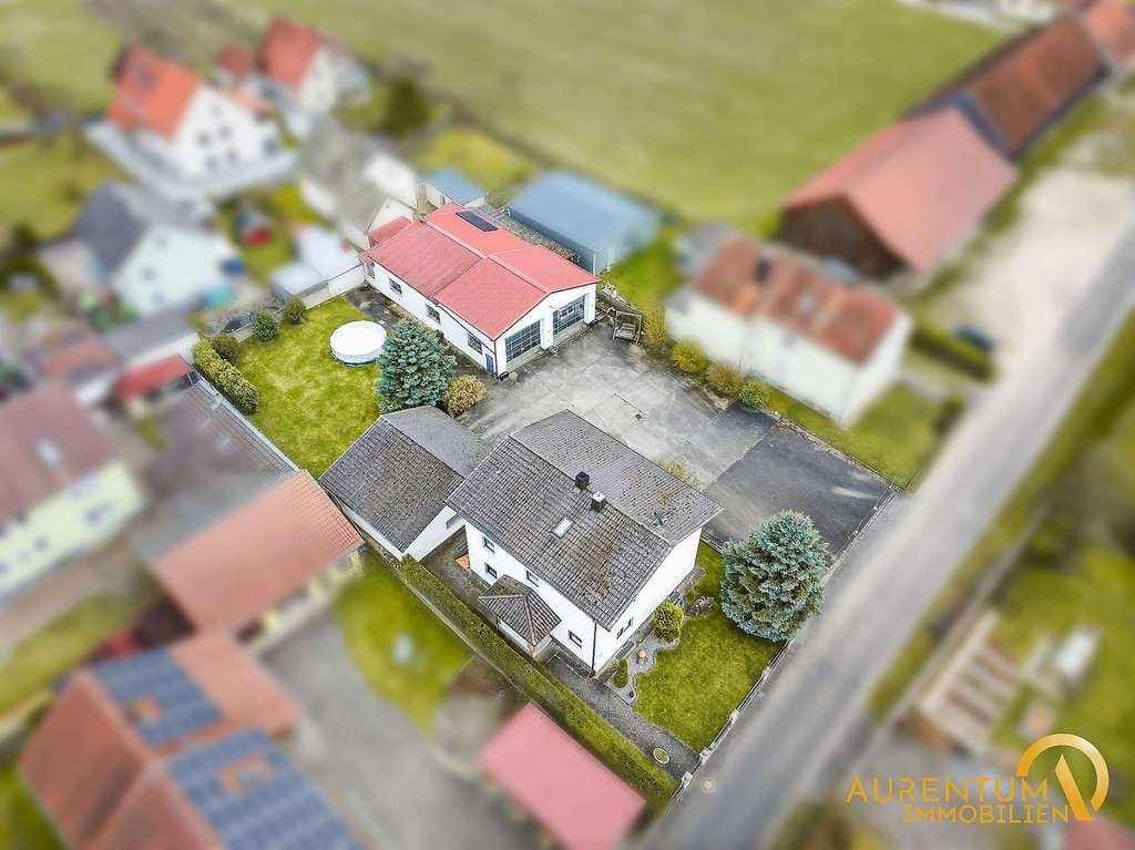 Immobilie in Mintraching - Großzügiges Einfamilienhaus mit Halle, Pool und Traumgrundstück in ruhiger Lage von Mintraching - Bild 5