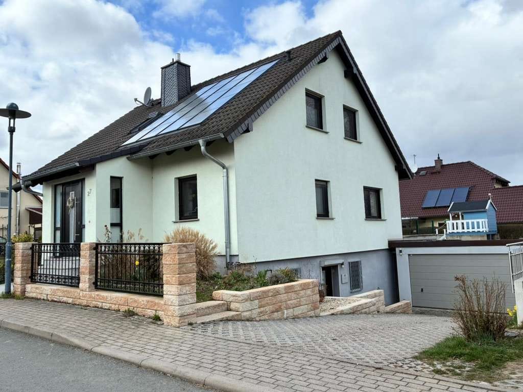Immobilie in Lehesten - Familienidyll mit viel Platz & Homeofficeoption in ländlicher Umgebung von Jena - Bild 2