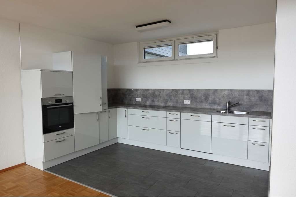Immobilie in Dobel - 2-Zimmer-Penthouse mit Dachterrasse, Pool & Sauna im Schwarzwald-Kurort - Bild 0