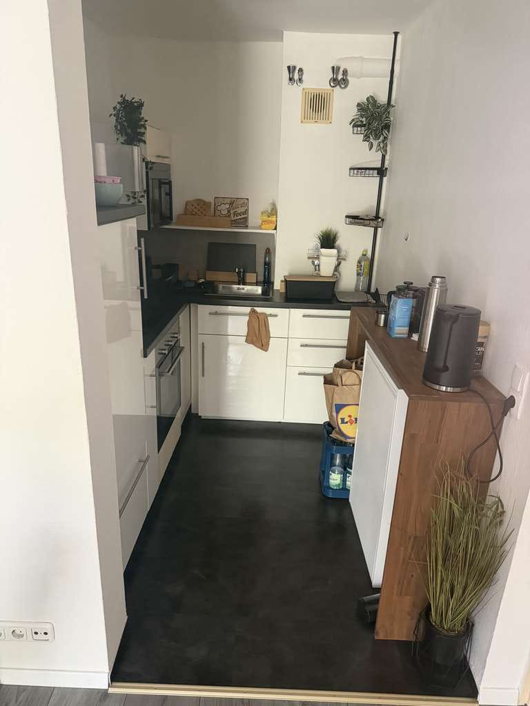Immobilie in Königstein - Helle  1-Zimmer-Wohnung mit großartigem Balkon in ruhiger Wohn-Lage  am Waldrand! - Bild 3