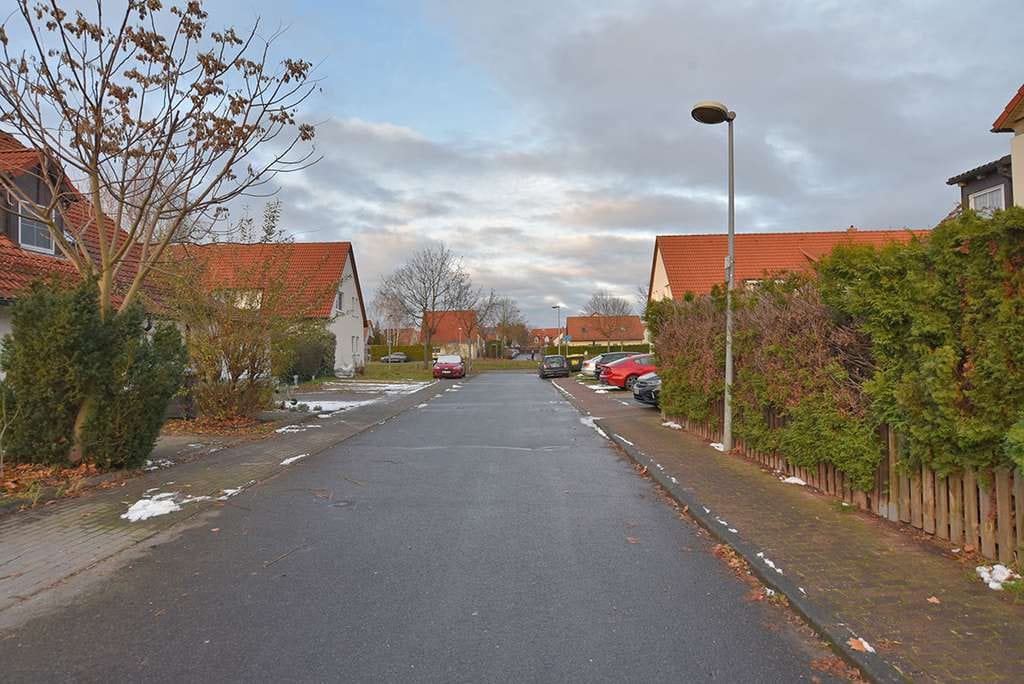 Immobilie in Dallgow-Döberitz - Vermietetes Reihenmittelhaus in familienfreundlicher Wohnlage - Bild 4