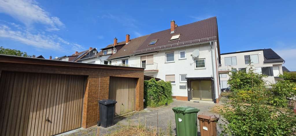 Immobilie in Ketsch - *** Renovierungsbedürftiges Dreifamilienhaus in sehr guter Lage von Ketsch *** - Bild 4