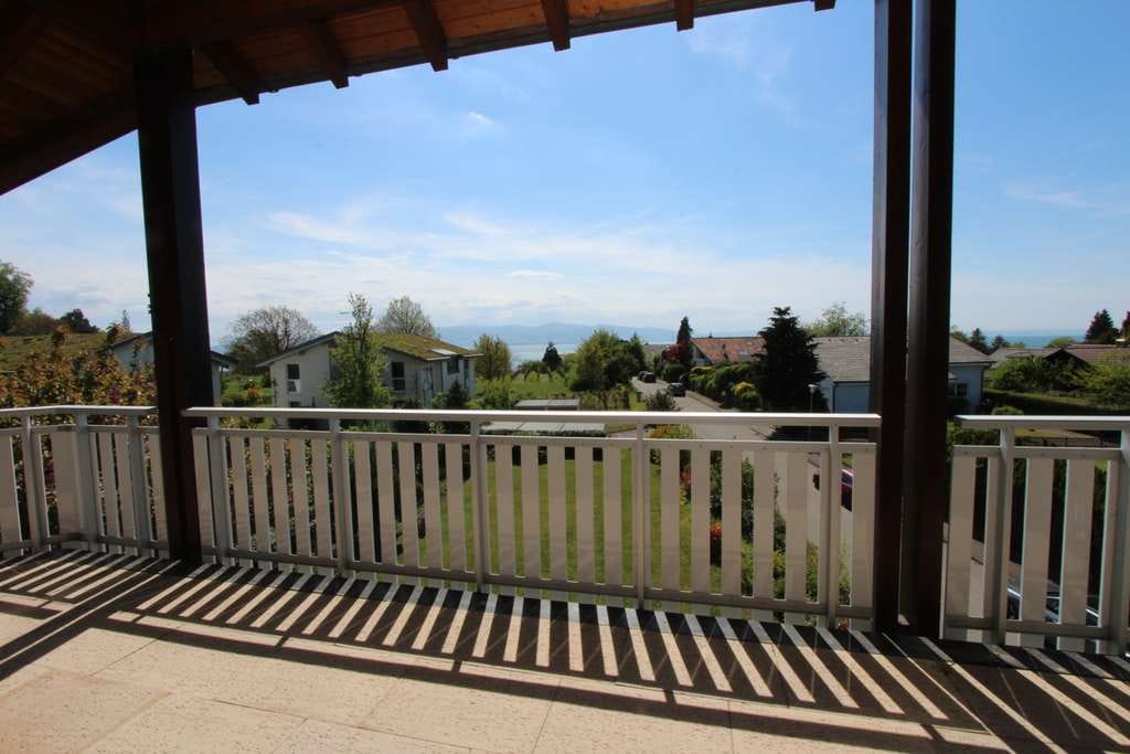 Immobilie in Wasserburg (Bodensee) - Große 4-Zimmer-Wohnung mit schöner Teilsee-/Bergsicht und Garage - Bild 2