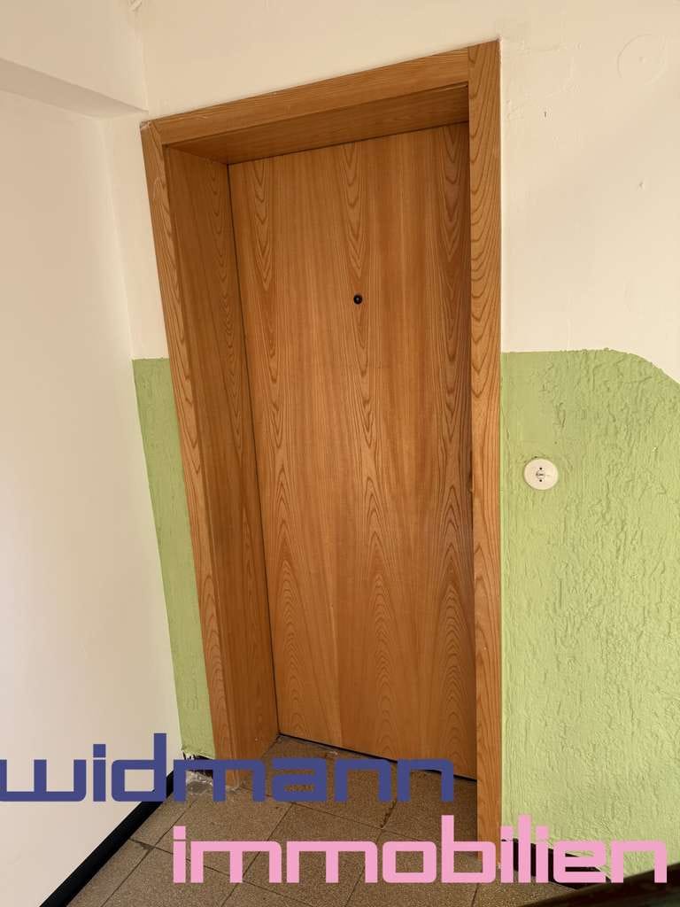 Immobilie in Korntal-Münchingen - Charmantes 50er-Jahre-Juwel mit Balkon und viel Gestaltungspotenzial - Bild 3