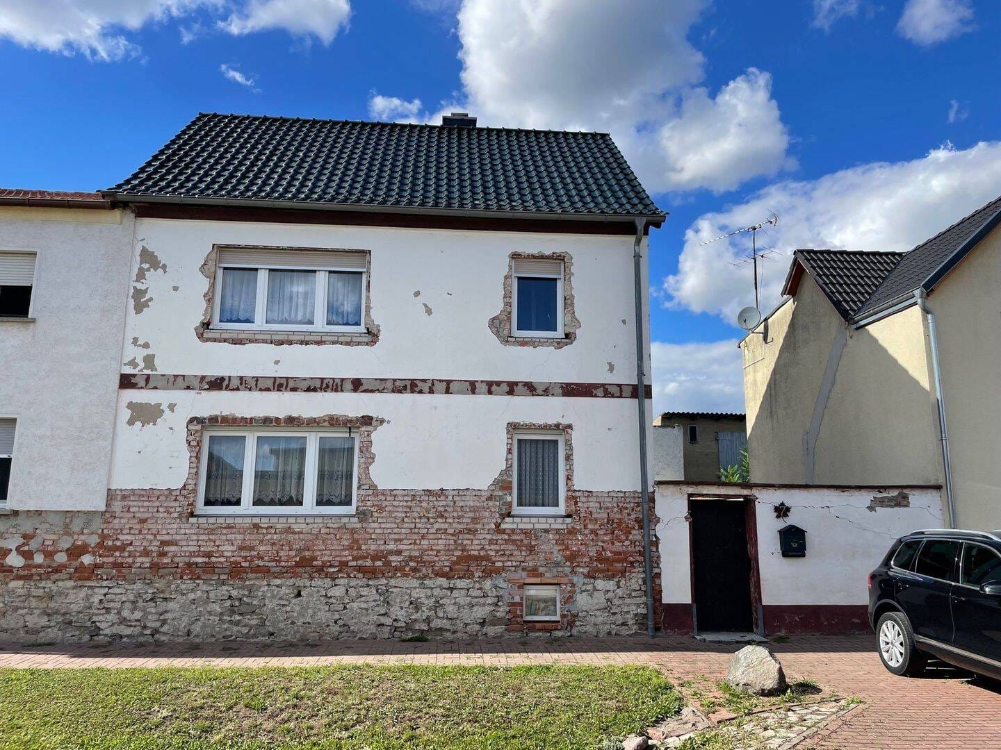 Immobilie in Barby - Einfamilienhaus mit Nebengelass zum Fertigbauen in Breitenhagen - Bild 0