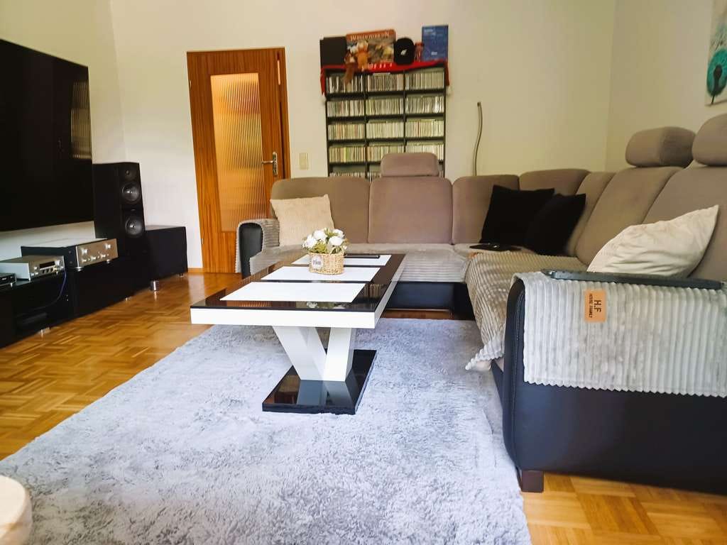 Immobilie in Karlsbad - Gepflegtes 6-Familienhaus in ruhiger Anliegerstraße - Bild 3