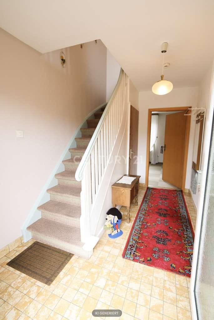 Immobilie in Bad Bentheim - Vielseitiges Raumwunder mit großem Garten: Großzügiges Wohnhaus mit Einliegerwohnung - Bild 1