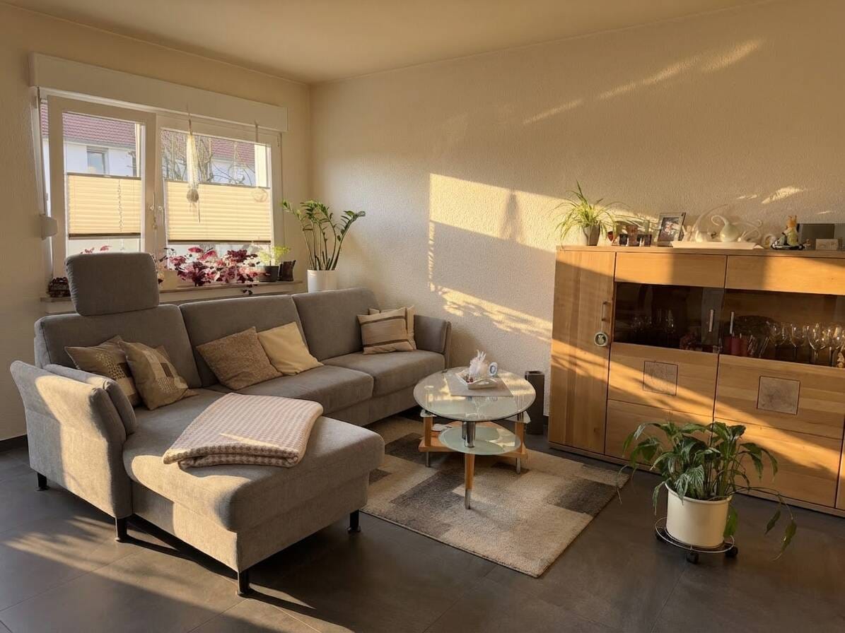 Immobilie in Bönen - Helle und modernisierte Eigentumswohnung mit zwei Stellplätzen, Garten und Balkon, auch als Renditeobjekt nutzbar. - Bild 4