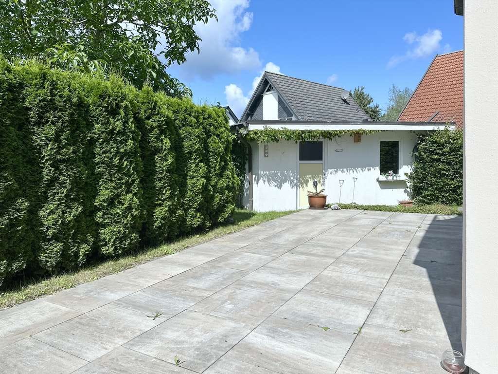 Immobilie in Hohenkirchen - Großzügiges Wohnhaus direkt an der Ostsee – ideal für Familien, Mehrgenerationen und Kapitalanleger - Bild 4