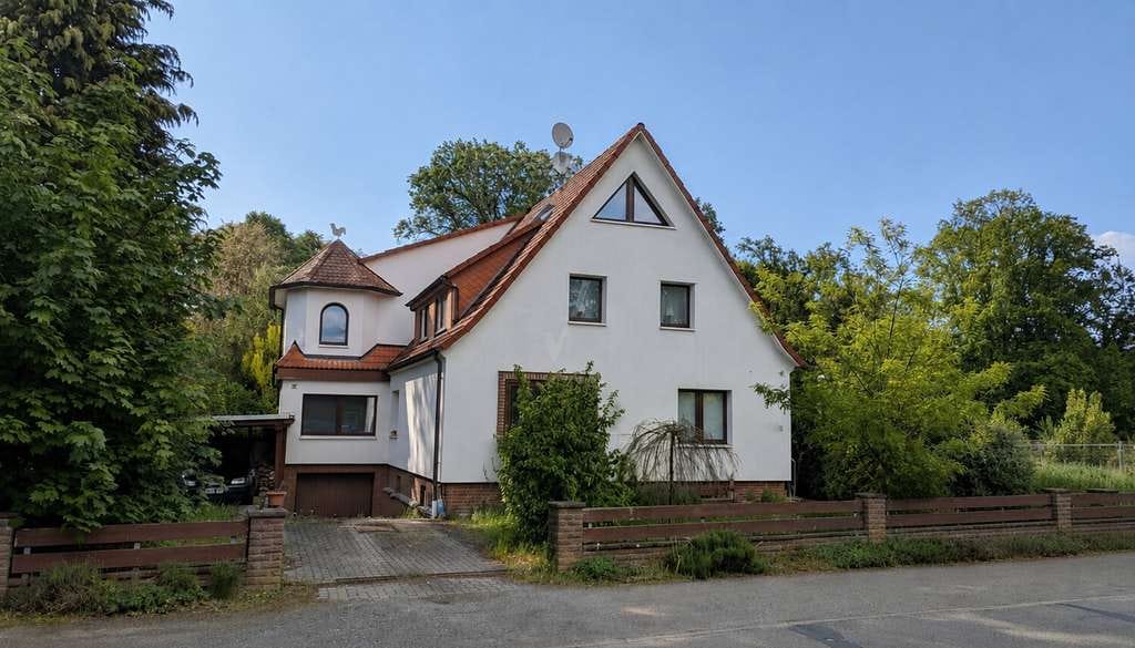 Immobilie in Lachendorf - Licht, Luft und Aussicht - besondere Dachgeschosswohnung auf 2 Ebenen - Bild 0