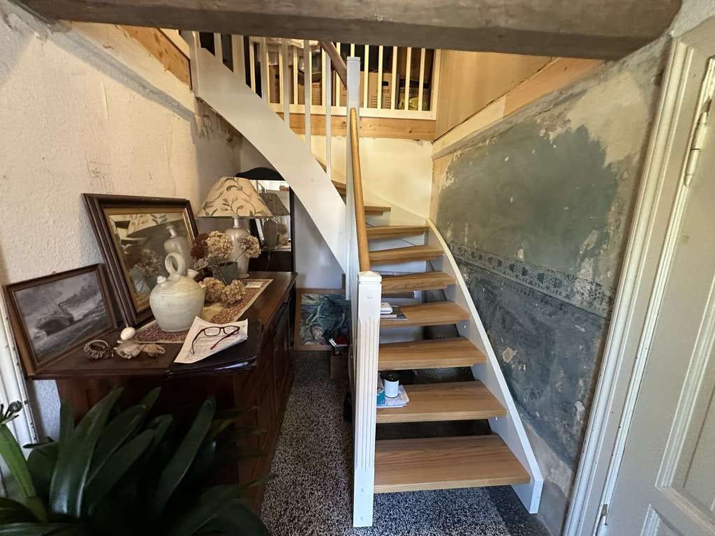 Immobilie in Schwabstedt - Charaktervolles Anwesen mit teilweiser Sanierung und Gestaltungsspielraum - Bild 4