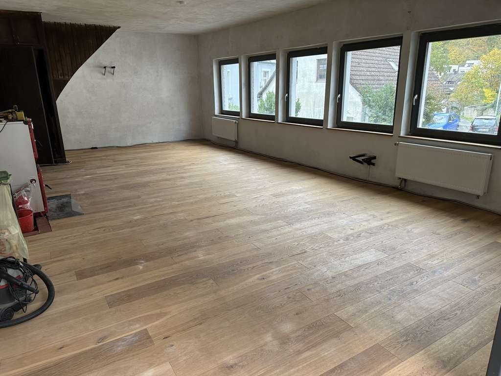Immobilie in Kulmbach - Saniertes Einfamilienhaus mit Solaranlage in der Innenstadt mit ca. 7,8% Rendite - Bild 4