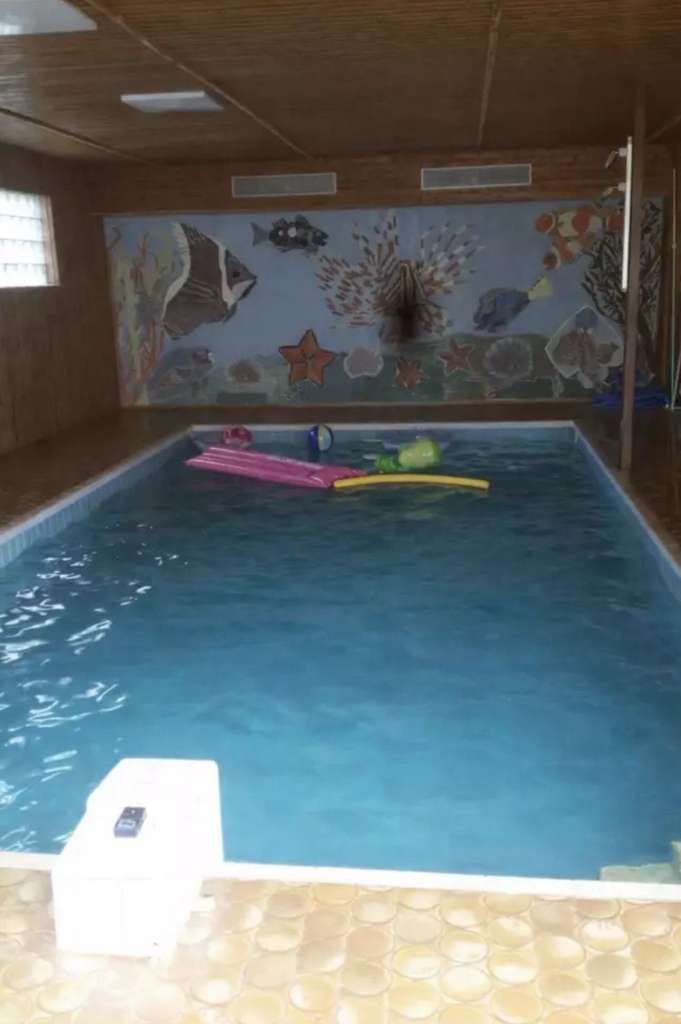 Immobilie in Walpertskirchen - Großes Zweifamilienhaus mit Pool und Dachterrasse in 85469 Walpertskirchen - Bild 2