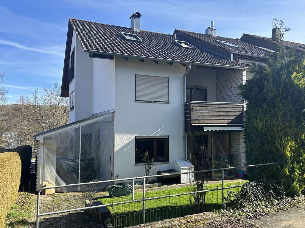Immobilie in Aidlingen - Super aufgeteiltes Reiheneckhaus - Sie werden es lieben - Bild 1