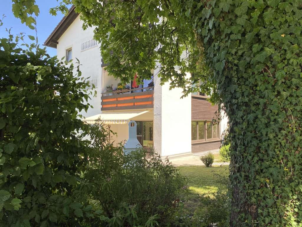 Immobilie in Bad Tölz - Erdgeschoß-Gartenwohnung auf 2 Etagen - Bild 0