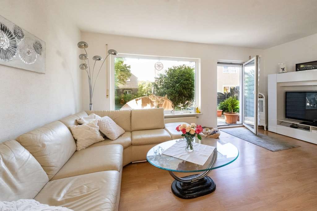 Immobilie in Glücksburg - 2-Zimmer-Wohnung mit Terrasse und viel Potenzial! - Bild 3