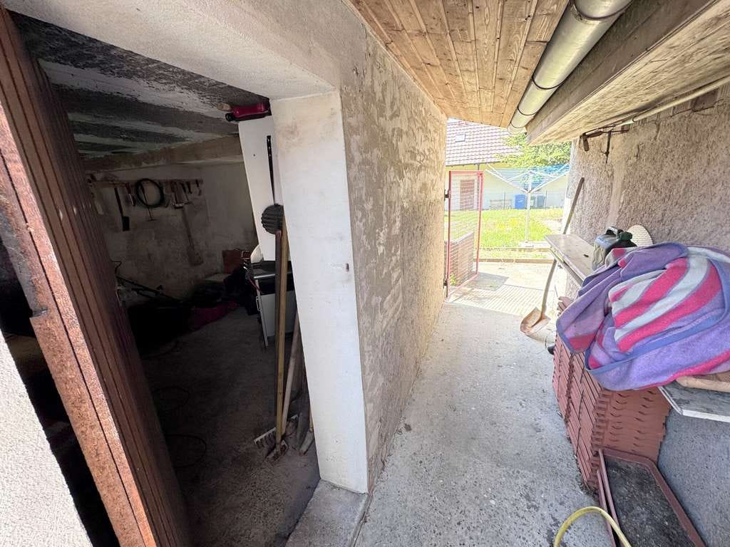 Immobilie in Kandern - Einfamilienhaus mit Scheune, viel Platz und großem Garten - Bild 4