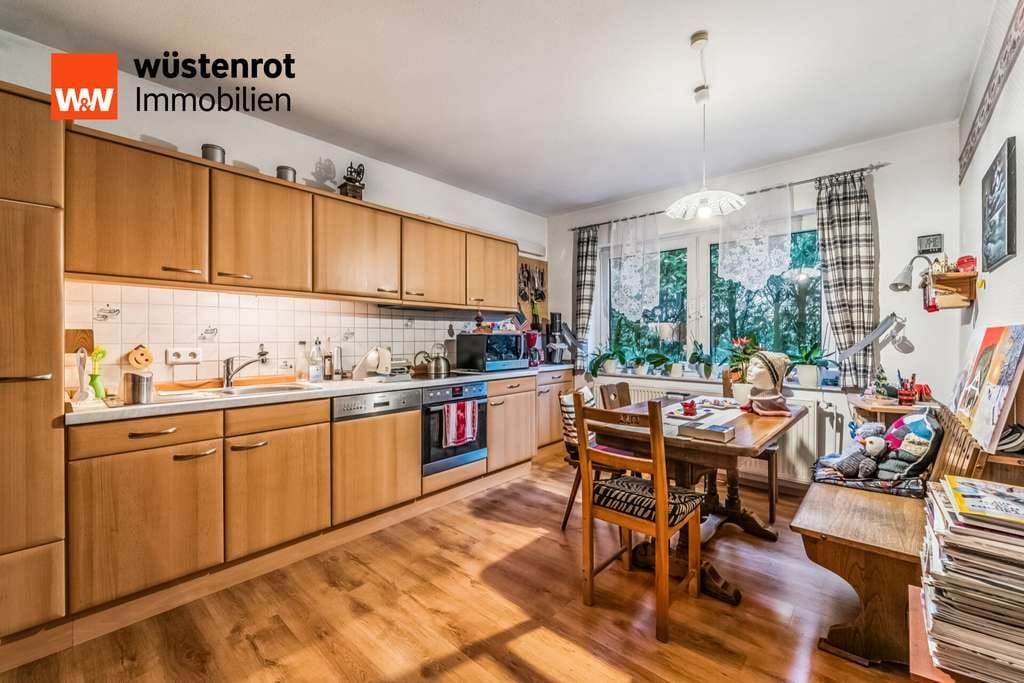 Immobilie in Bösel - Geräumiges Wohnhaus mit Doppelgarage und vielfältigen Nutzungsmöglichkeiten in begehrter Wohnlage - Bild 4