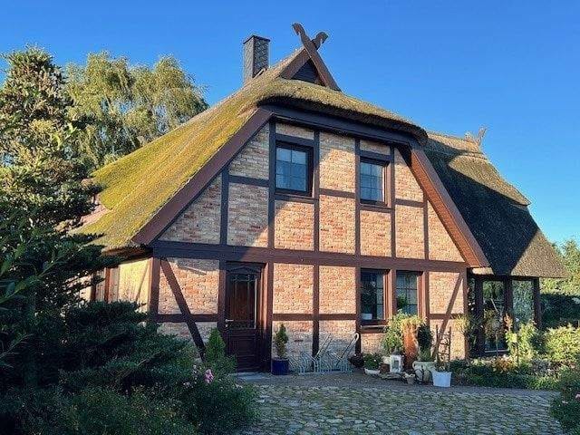Immobilie in Weitenhagen - Außergewöhnliches Anwesen mit Pferdestall im Speckgürtel von Greifswald! - Bild 1