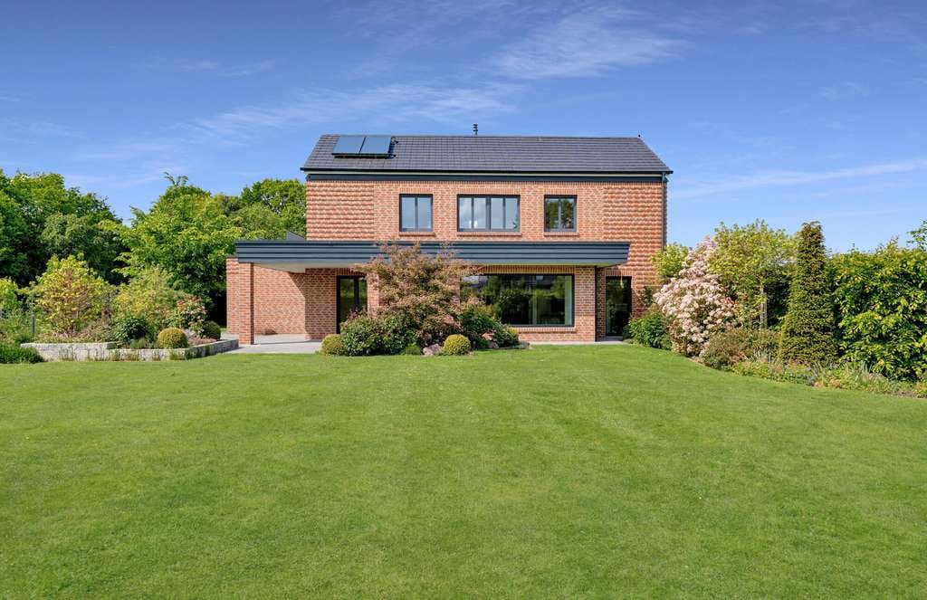 Immobilie in Lindern (Oldenburg) - Jung gebaut, weit gedacht & hochwertig ausgestattet: Einfamilienhaus auf 1.098 m² in Lindern! - Bild 1