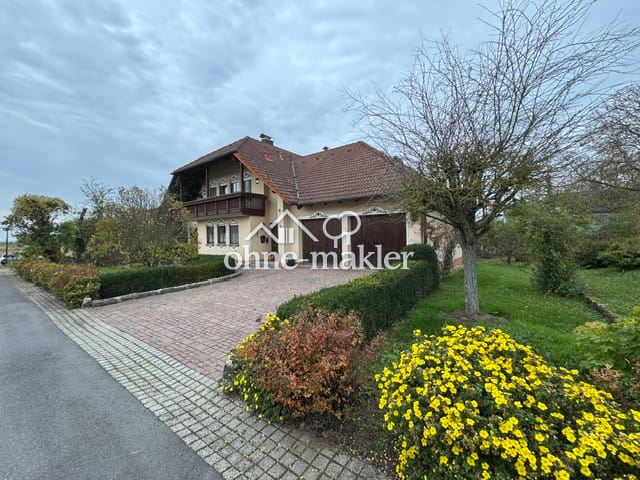 Immobilie in Grünsfeld - Charmantes Einfamilienhaus mit viel Platz in Grünsfeld-Krensheim - Bild 1
