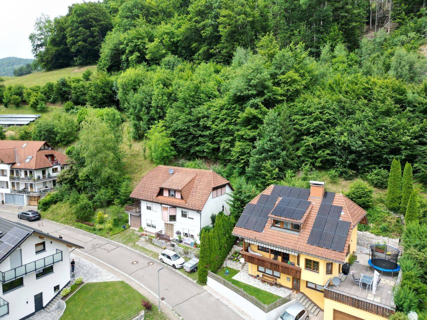 Immobilie in Aitern - Einfamilienhaus in bester Lage von Aitern - solide Kapitalanlage mit Entwicklungspotenzial - Bild 4