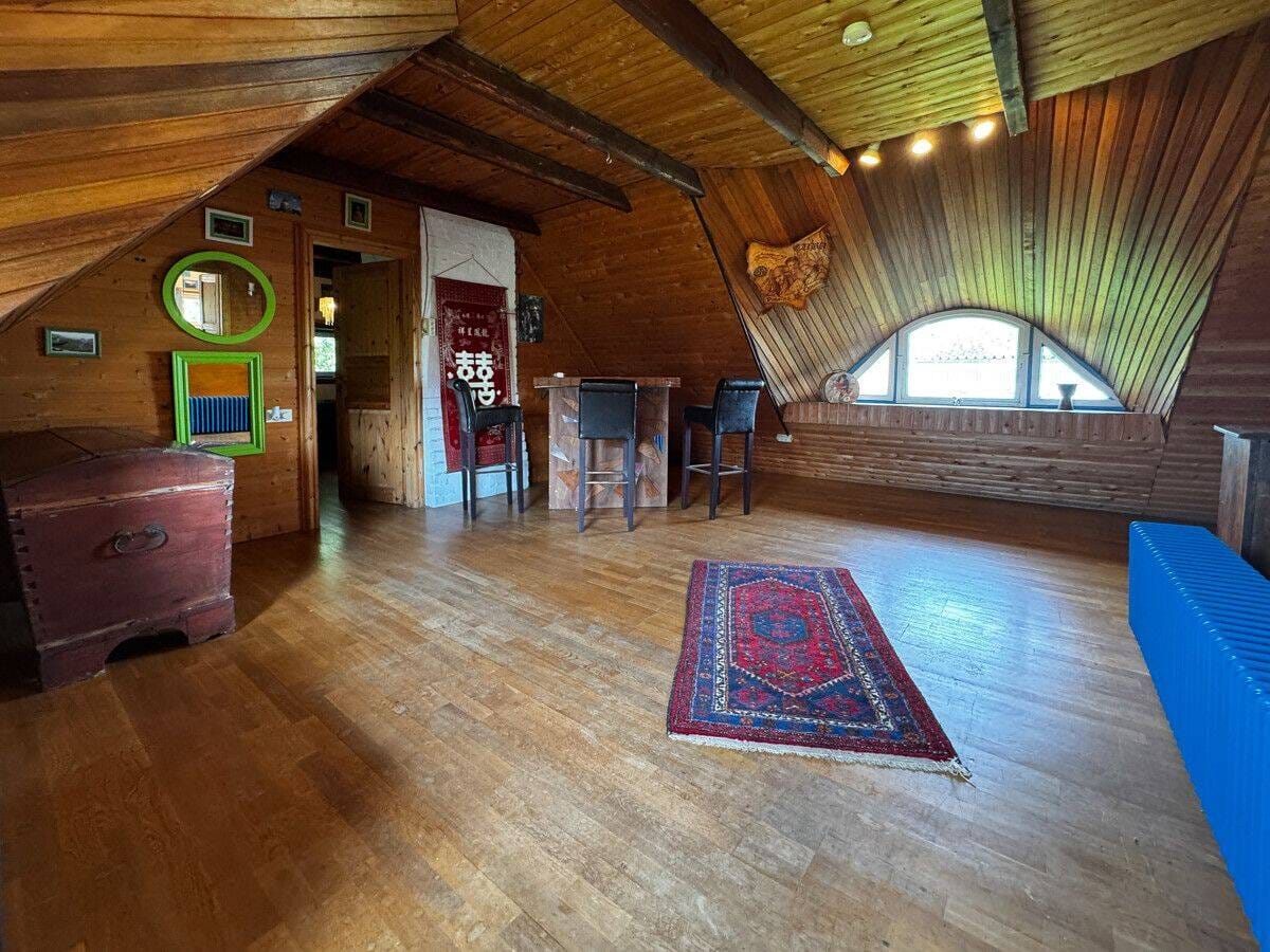 Immobilie in Kronprinzenkoog - Tradition trifft Wohnkomfort - Reetdachhaus auf großzügigem Grundstück! Ihr neues Zuhause im Grünen - Bild 1