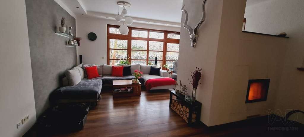 Immobilie in Oedheim - Modernisiertes 3-Familienaus-flexibel für Mehrgenerationen, Eigennutzer & Kapitalanleger - Bild 3