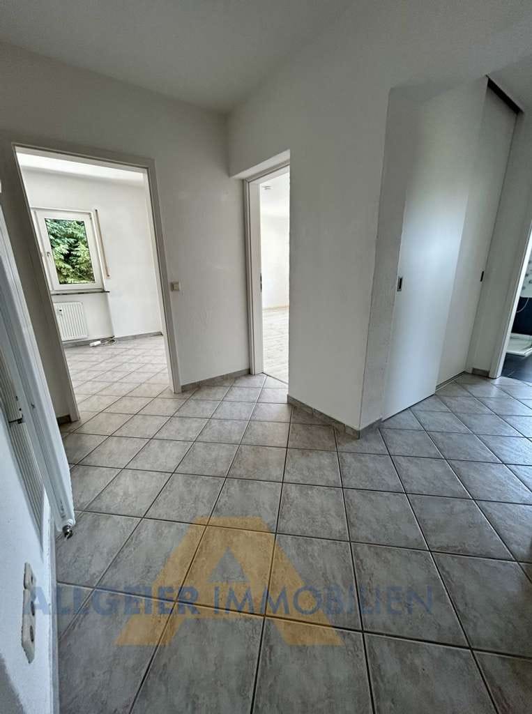 Immobilie in March - Zum Wohlfühlen: Helle durchdachte 3-Zi.-Wohnung mit Balkon in ruhiger Lage-inklusive Wellnessdusche! - Bild 1