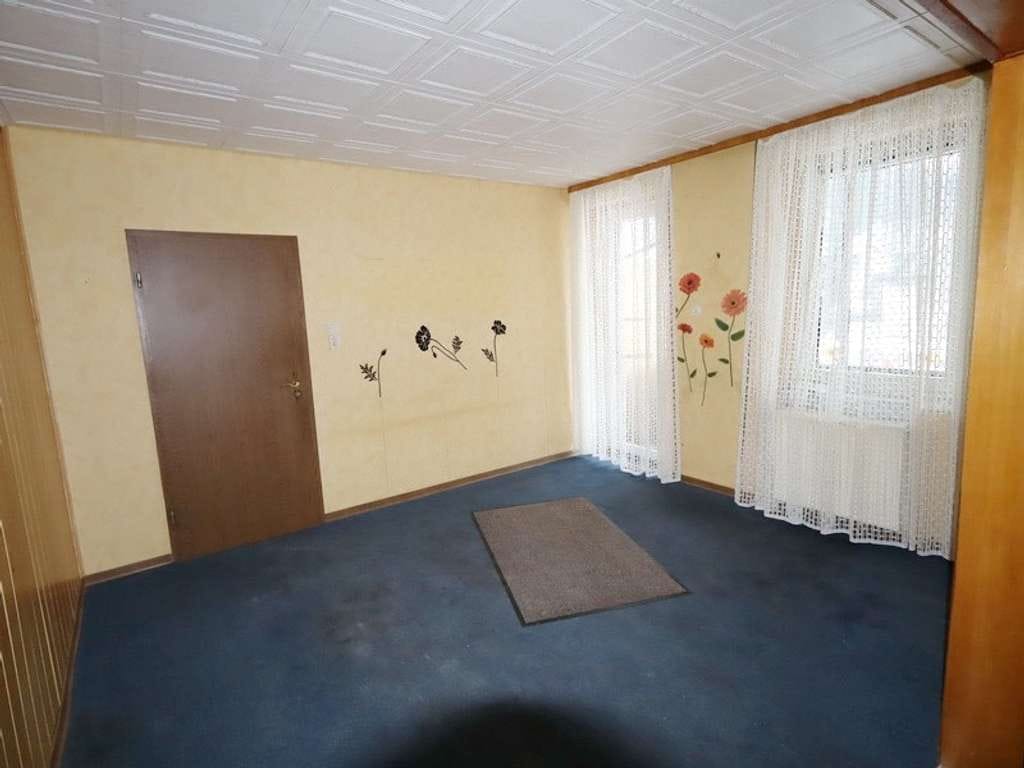 Immobilie in Brücken (Pfalz) - Geräumiges Haus mit idyllischem Grundstück  - Bild 4