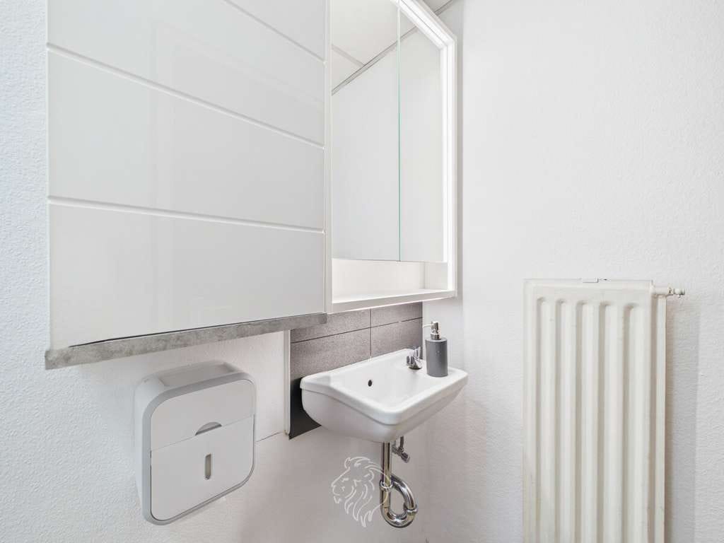 Immobilie in Würzburg - Investoren aufgepasst: Vermietete 3-Zimmer-Wohnung mit Balkon & Perspektive - Bild 5