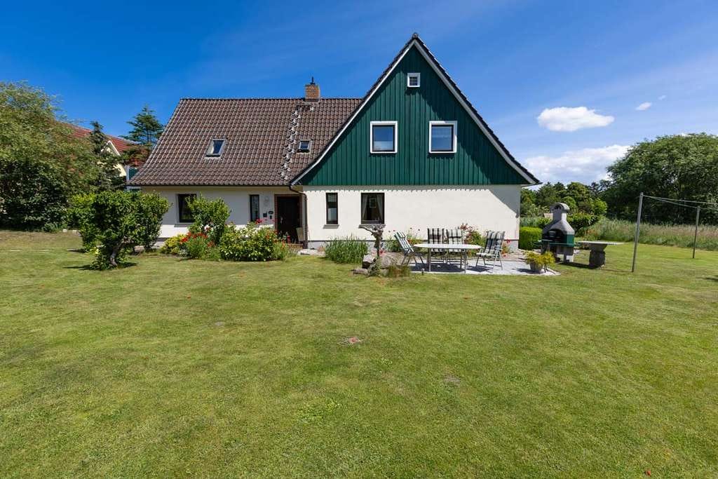 Immobilie in Prerow - Einfamilienhaus in wunderschöner Wiesenlage - Bild 2