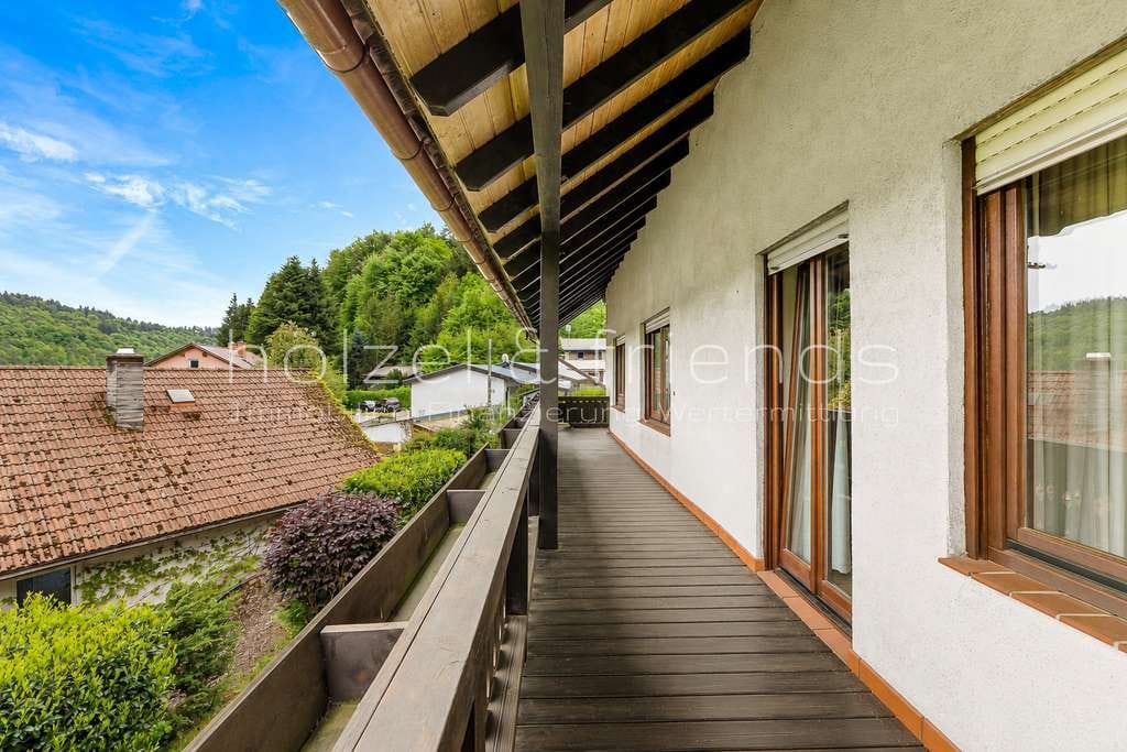Immobilie in Heiligkreuzsteinach - Großzügiges Architektenhaus mit Einliegerwohnung & Dachstudio – Wohnen, Arbeiten, Mehrgenerationen - Bild 2
