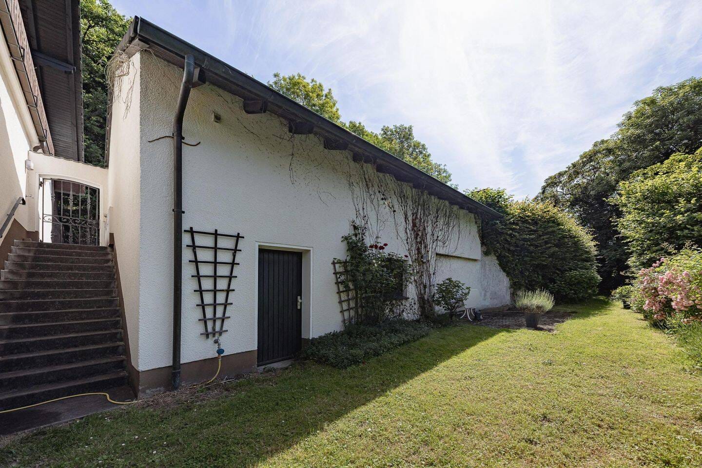 Immobilie in Wetter (Ruhr) - Wohnen und Investieren unterhalb der Burg Volmarstein - attraktives 4-Familienhaus in Wetter-Volmarstein - Bild 4