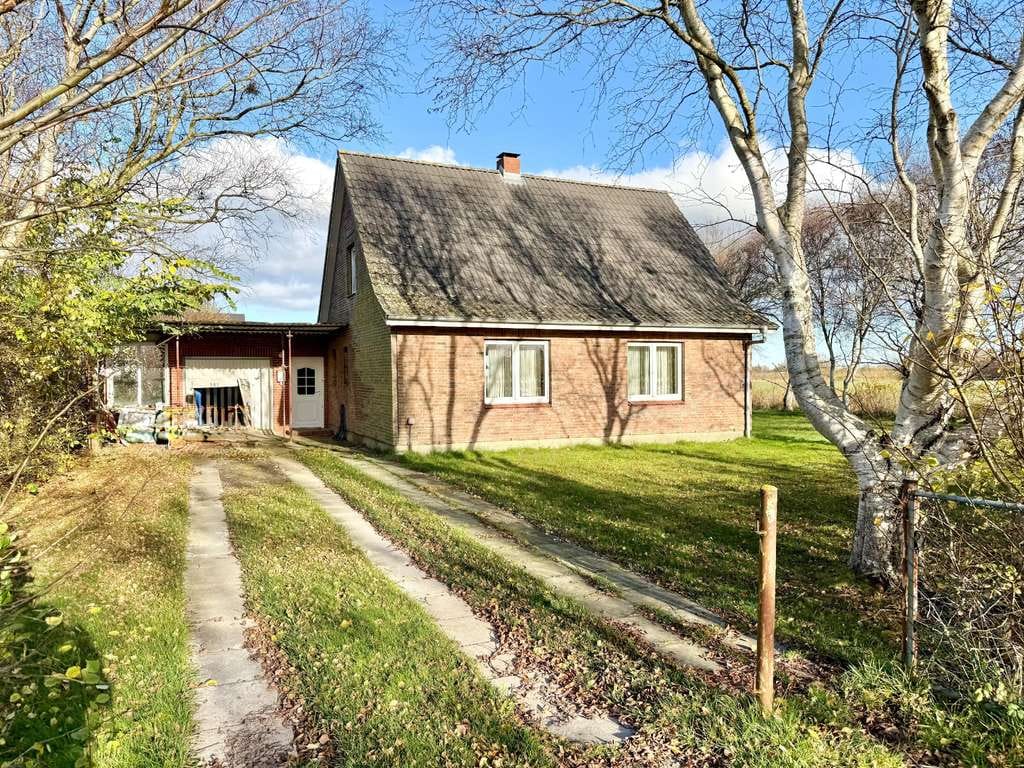 Immobilie in Klanxbüll - Modernisiertes  Haus mit großem Garten - Bild 1