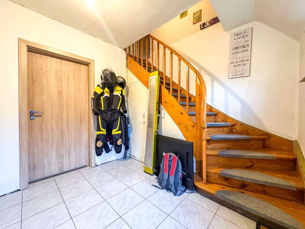 Immobilie in Rechtsupweg - Rechtsupweg:
Charmantes Einfamilienhaus auf begehrtem Grundstück mit viel Privatsphäre - Bild 1